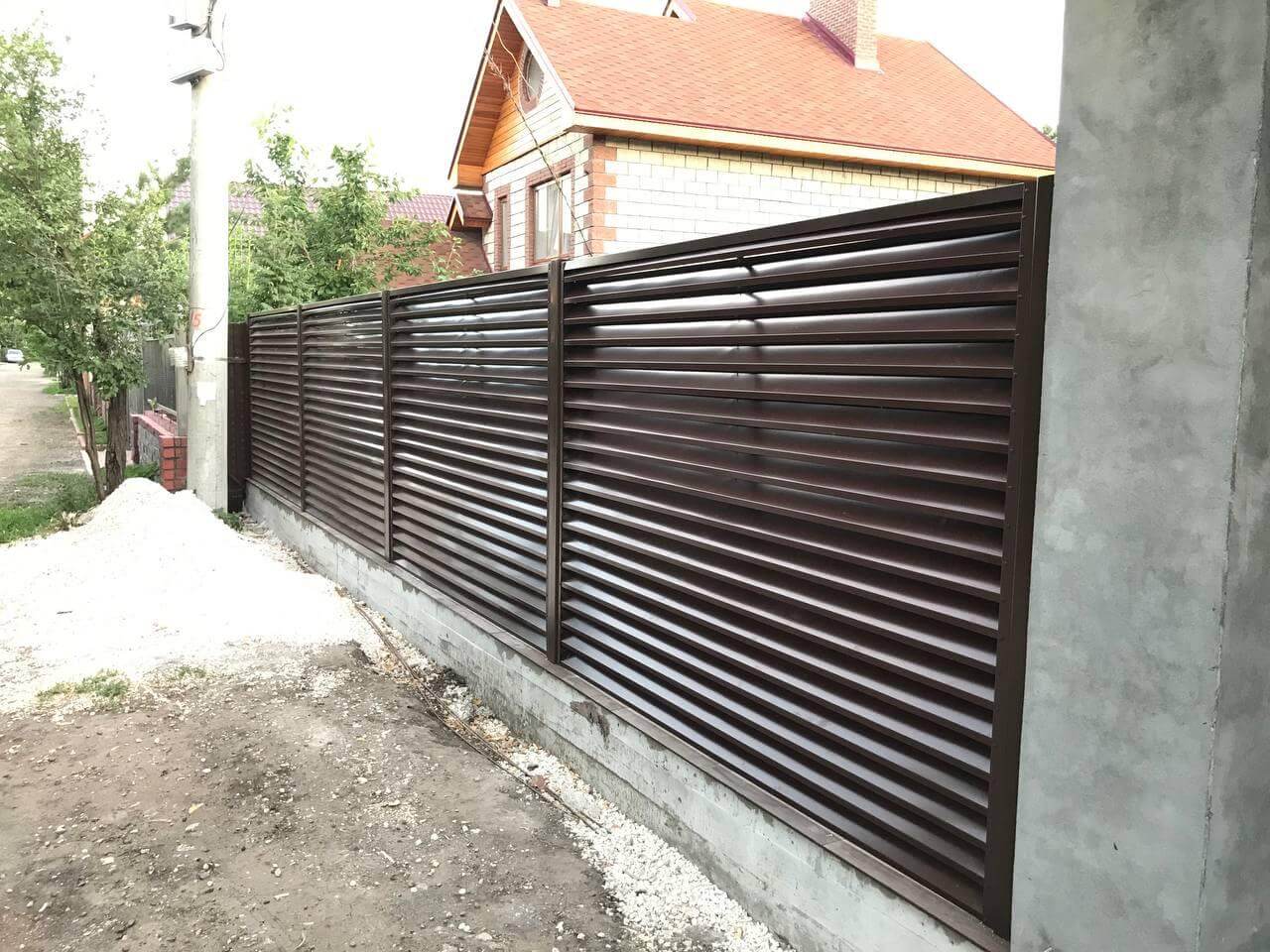 забор-жалюзи Шоколад двухсторонний фото1 в Нижнем Тагиле