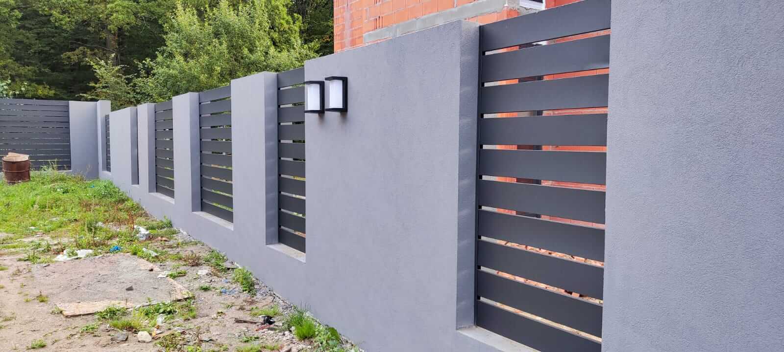 забор из металлопланкена RAL7024 Серый Графит МАТТЕ фото6 в Нижнем Тагиле