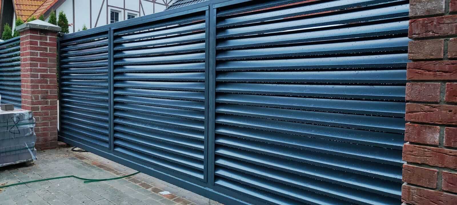 забор-жалюзи с ламелями эко-z ral7024 серый графит фото16 в Нижнем Тагиле